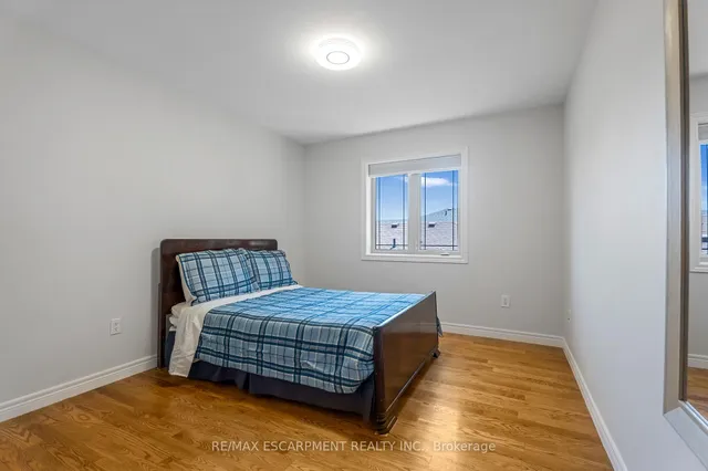 Additional image 26 of 22 Shadeland Cres