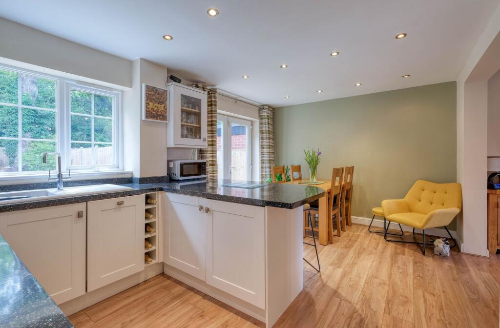 Additional image 7 of Alton Close, Redditch, B97