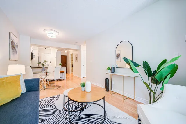 Additional image 14 of 38 William Carson Cres Unit 202