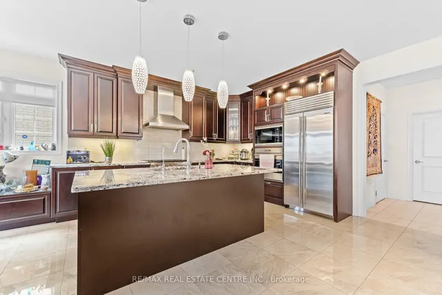 Additional image 13 of 1 Astrantia Way