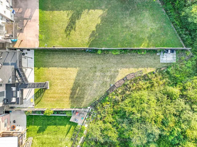 Additional image 44 of 66 Bayhampton Dr