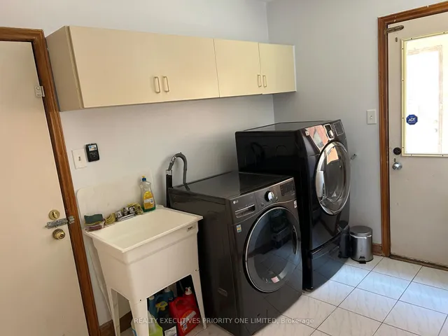 Additional image 31 of 132 Glenn Hawthorne Blvd