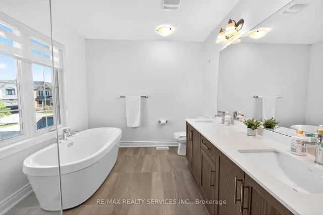 Additional image 21 of 16 Workgreen Park Way