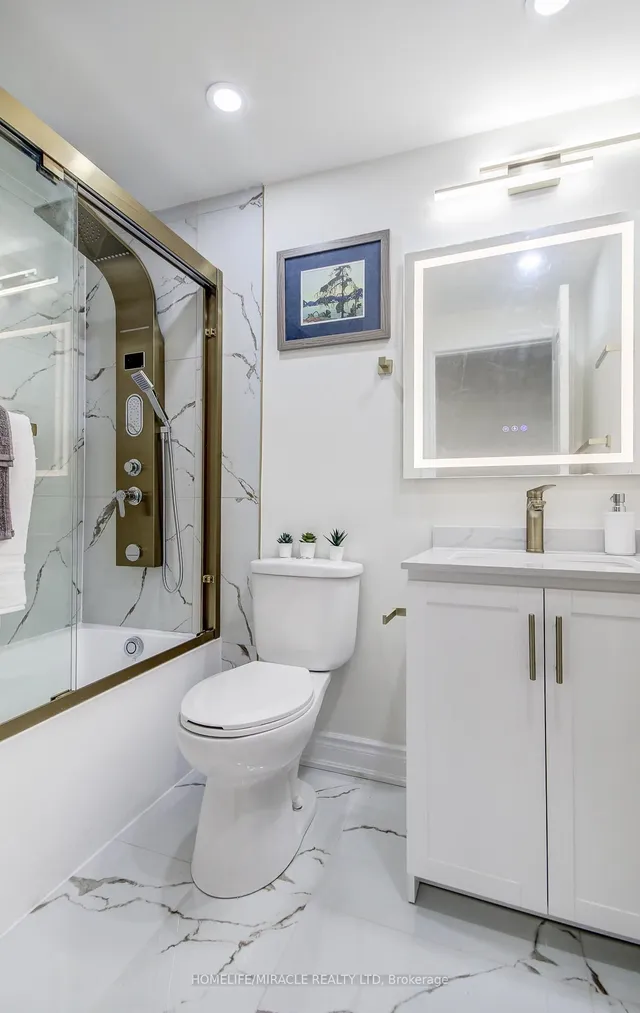 Additional image 27 of 43 Lexington Ave Unit 41