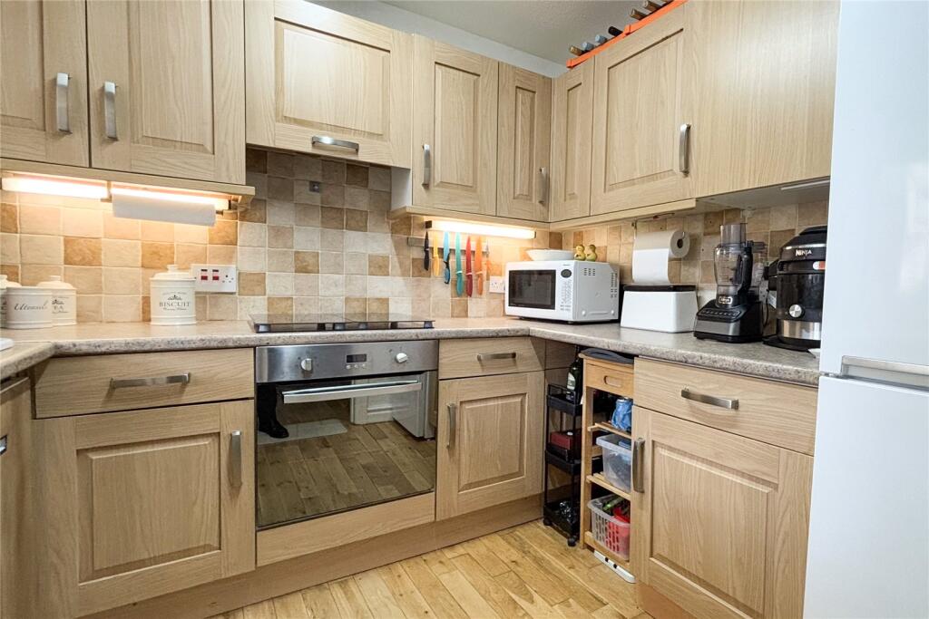 Additional image 4 of Chapel Close, Bratton