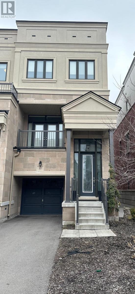 Property image for 11 ARIANNA CRESCENT|Vaughan (Patterson), Ontario L6A4Z9