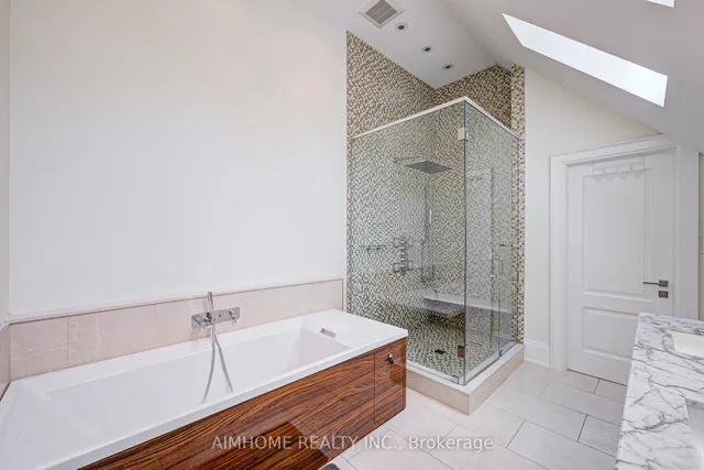 Additional image 40 of 16 Winlock Park