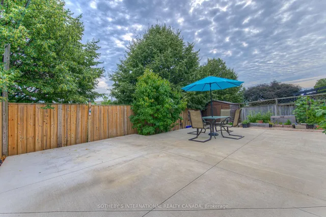 Additional image 43 of 157 Twin Cres