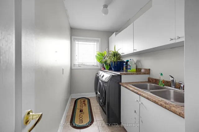 Additional image 35 of 628 Twain Ave