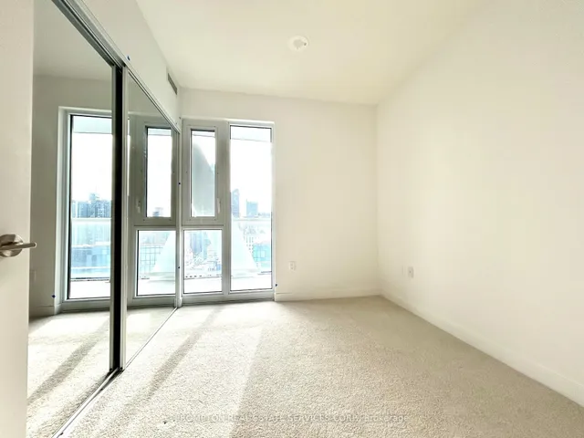 Additional image 8 of 230 Simcoe St Unit 2714