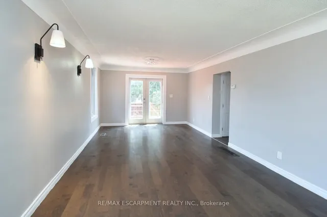 Additional image 6 of 687 Upper James St