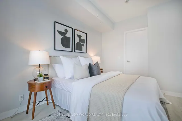 Additional image 15 of 2221 Yonge St Unit 1905