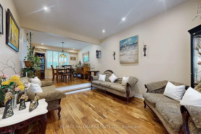 Additional image 6 of 33 Parkside Dr