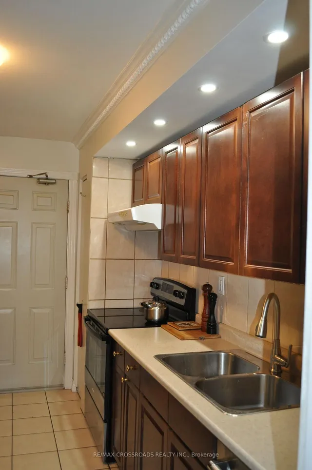 Additional image 6 of 66 Bushwood Crt