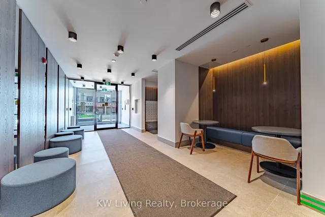 Additional image 3 of 1440 Clarriage Crt Unit 602