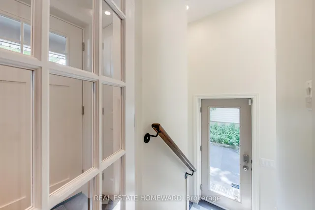 Additional image 32 of 52 Harewood Ave