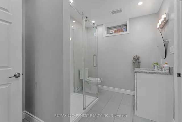 Additional image 38 of 22 Shadeland Cres