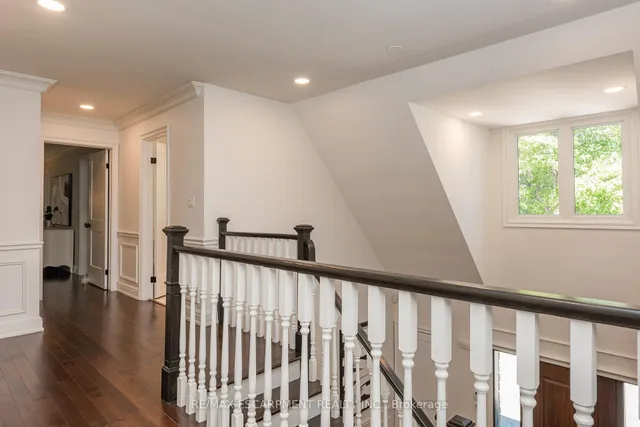 Additional image 4 of 1353 Hazelton Blvd