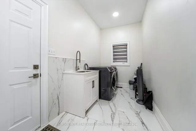 Additional image 15 of 12 Amethyst Circ