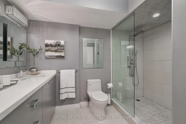 Additional image 20 of 10 Torresdale Ave Unit 806