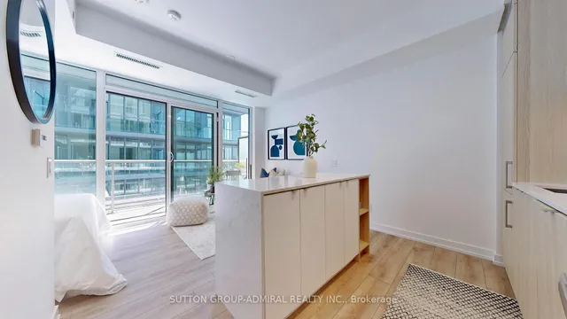 Additional image 4 of 500 Dupont St