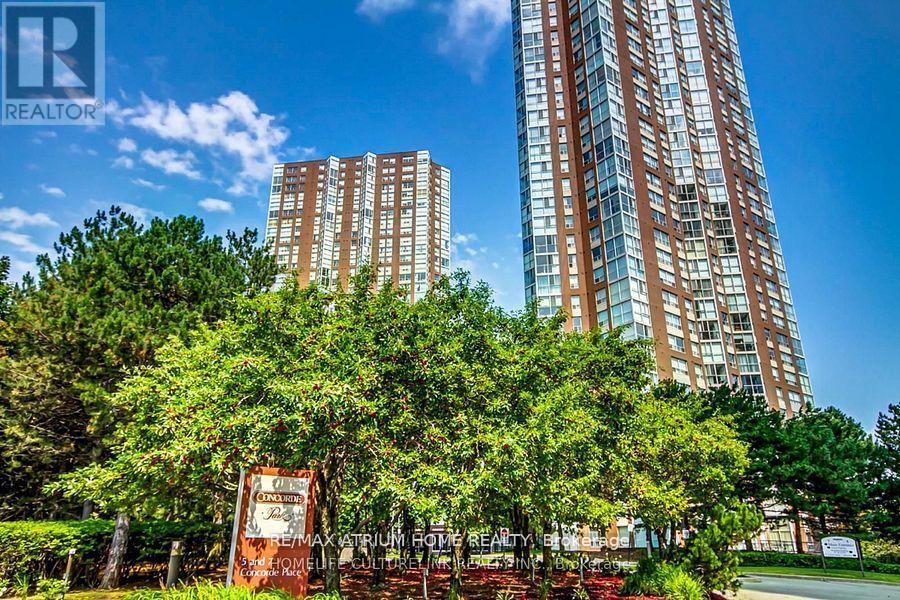 2901 - 7 CONCORDE PLACE|Toronto (Banbury-Don Mills), Ontario M3C3N4