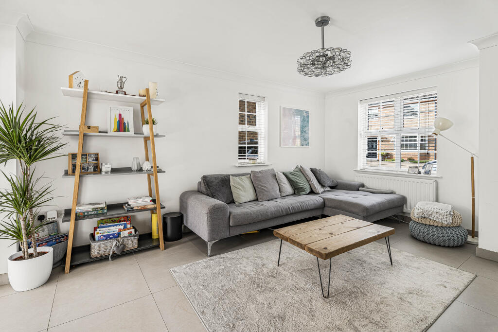 Additional image 3 of Beauchamps, Welwyn Garden City, Hertfordshire, AL7