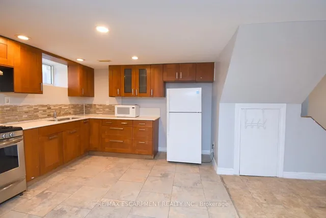 Additional image 33 of 687 Upper James St