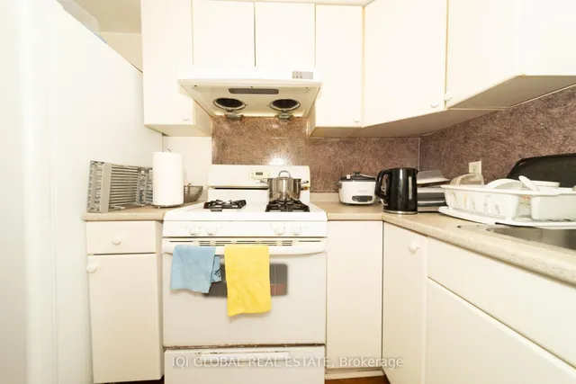 Additional image 33 of 31 REGATTA CRES Cres