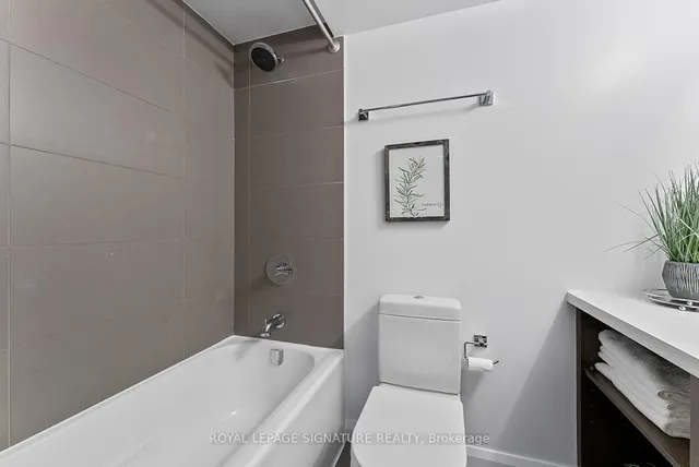 Additional image 16 of 155 Yorkville Ave Unit 2706