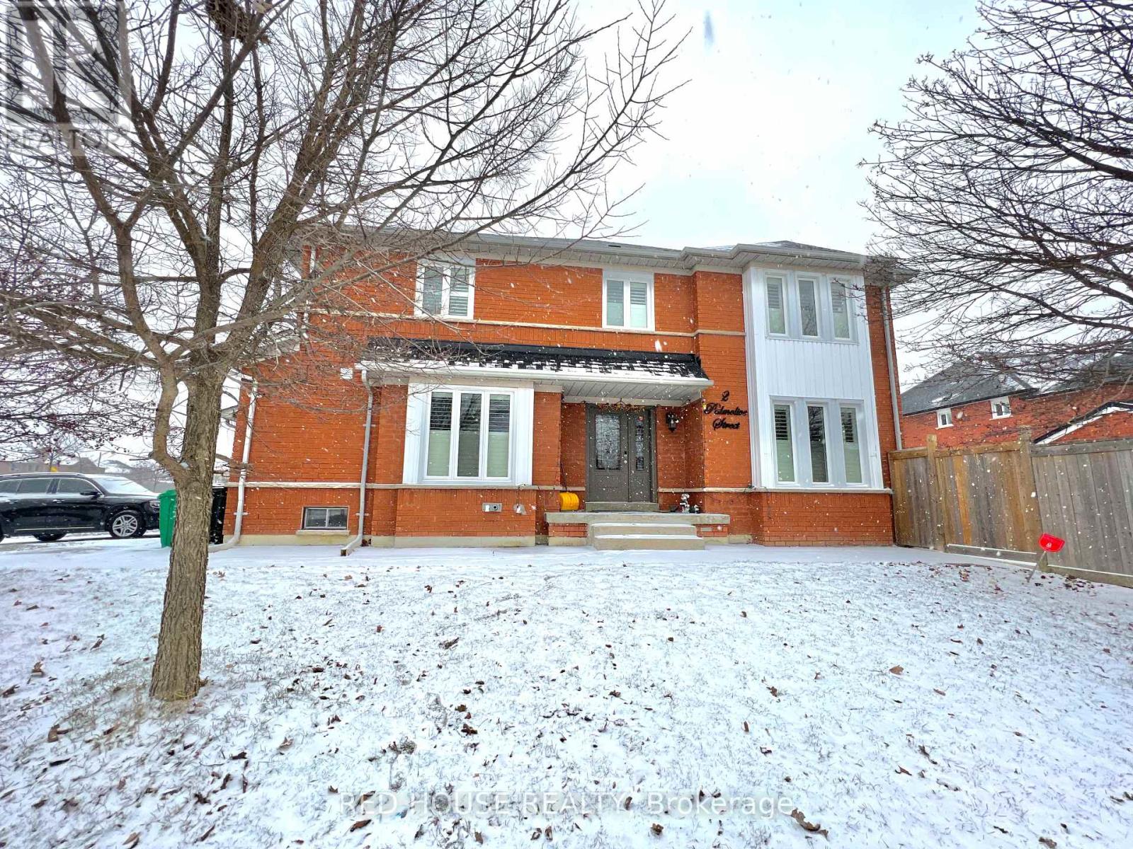 2 PALMOLIVE STREET|Brampton (Sandringham-Wellington), Ontario L6R1P4