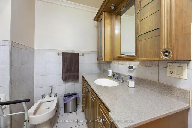 Additional image 26 of 3 Grafton Cres