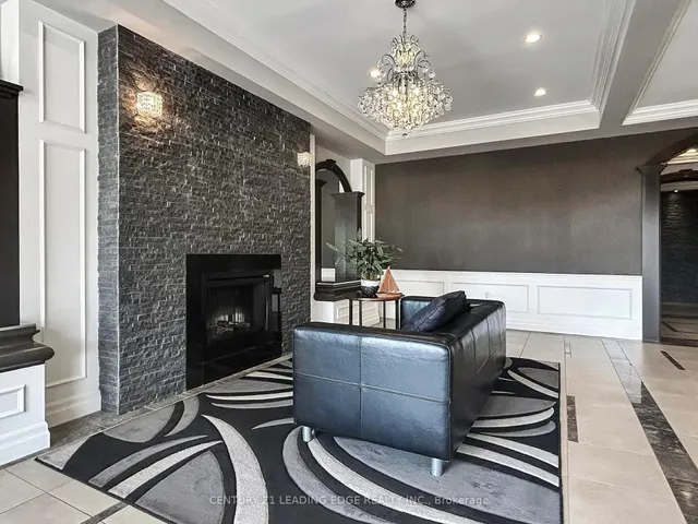 Additional image 7 of 777 STEELES Ave Unit LPH6