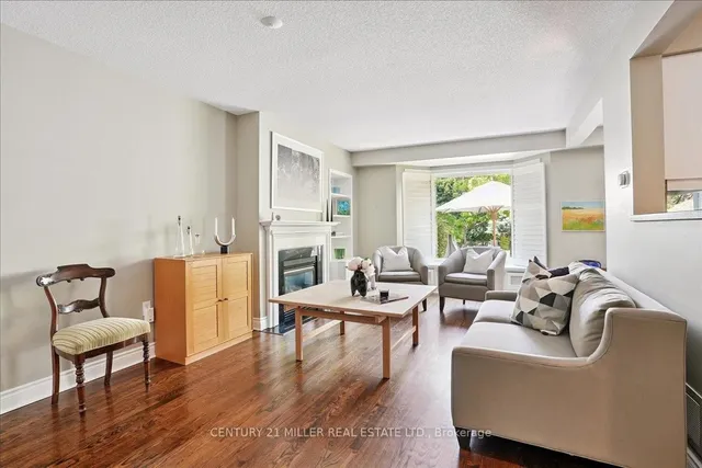 Additional image 9 of 5427 Lakeshore Rd Unit 4