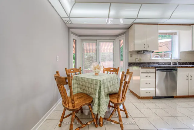 Additional image 25 of 644 Donna Crt