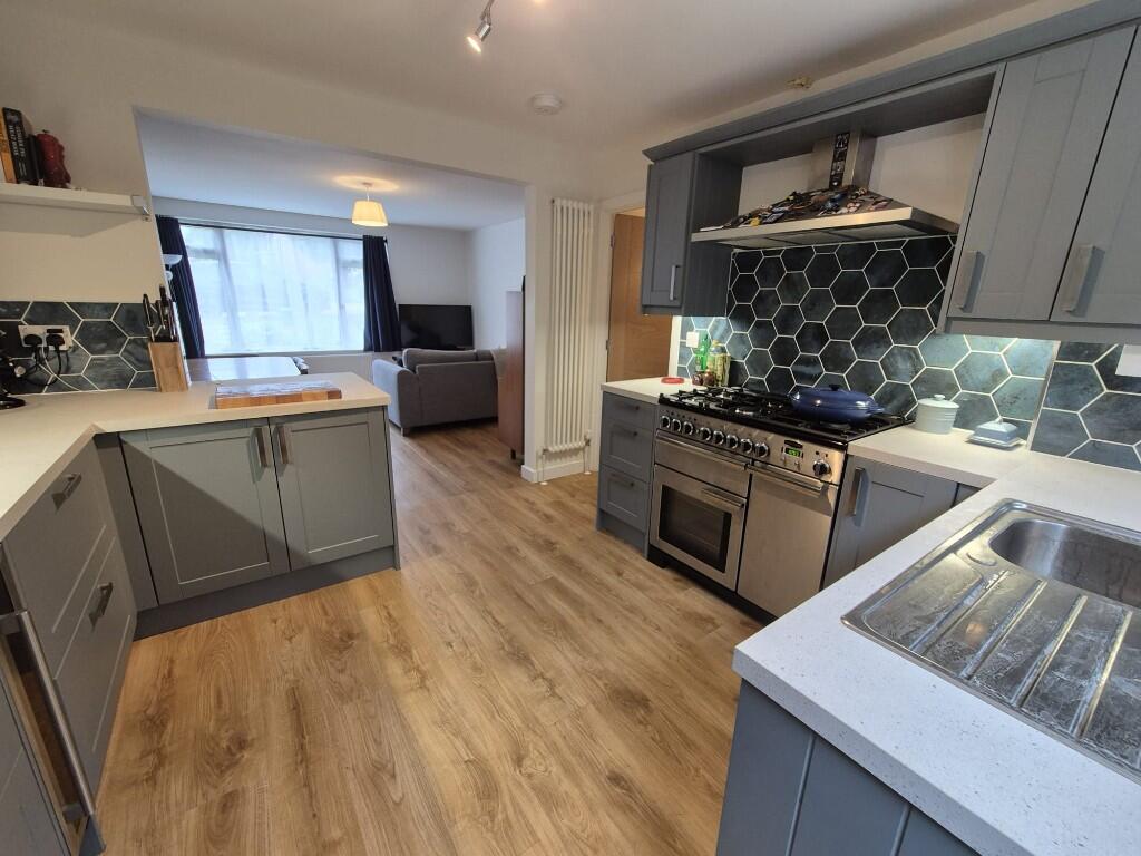 Additional image 17 of Charmouth Court, St. Albans, Hertfordshire, AL1