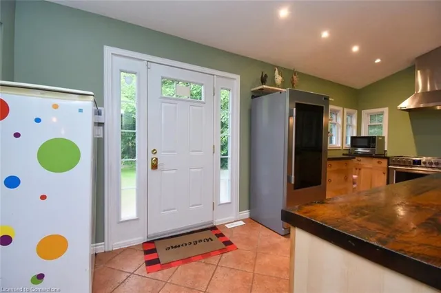 Additional image 7 of 662 Old Dundas Rd