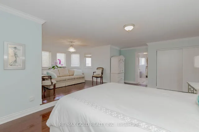 Additional image 36 of 25 Red Cedar Cres