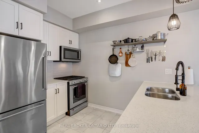 Additional image 11 of 377 Glancaster Rd Unit 49