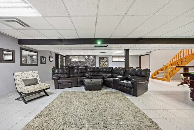 Additional image 30 of 3 Grafton Cres