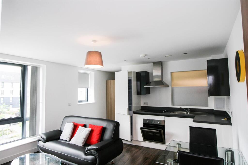 Additional image 10 of Cotton Lofts, Fabrick Square