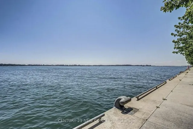 Additional image 37 of 39 Queens Quay Unit 526