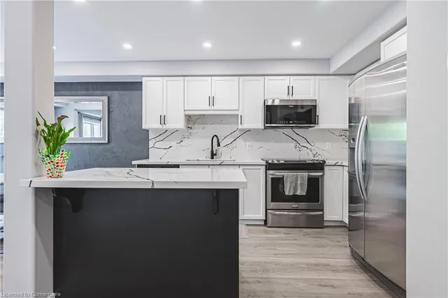 Additional image 13 of 103 Donald Bell Dr