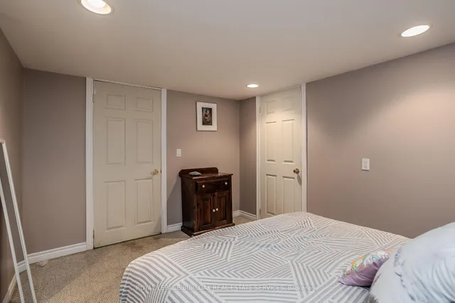Additional image 44 of 109 Emerald Crt