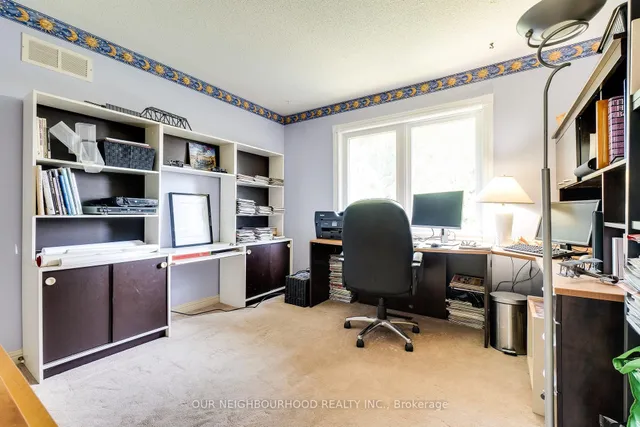 Additional image 32 of 369 Claremont Cres