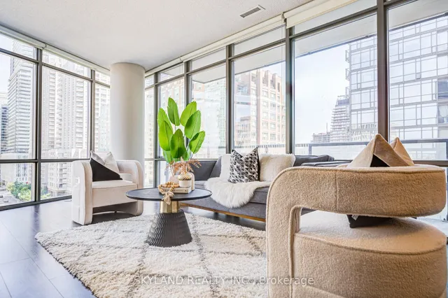 Additional image 11 of 832 Bay St Unit 805