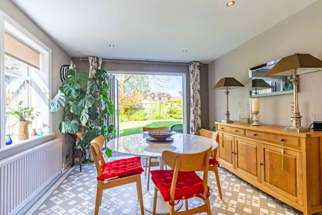 Additional image 9 of Craiglands, St. Albans, Hertfordshire, AL4