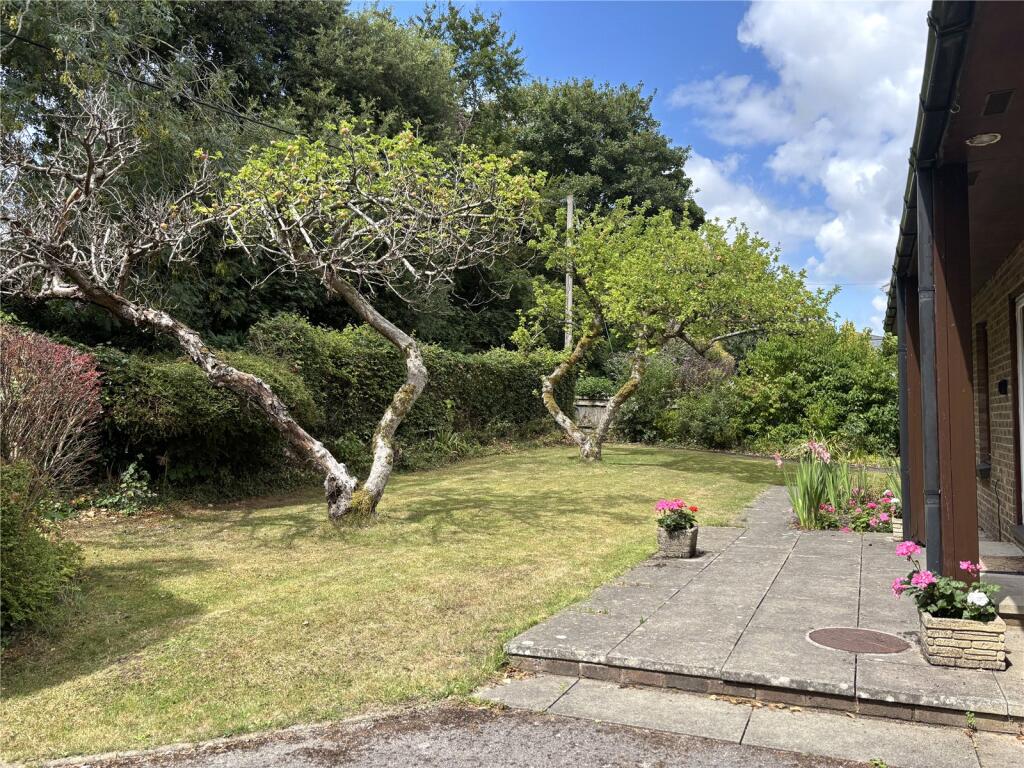 Additional image 4 of The Butts, Bratton