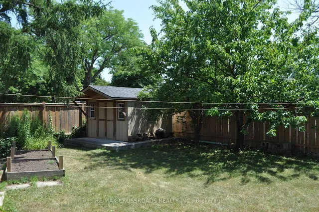 Additional image 24 of 66 Bushwood Crt