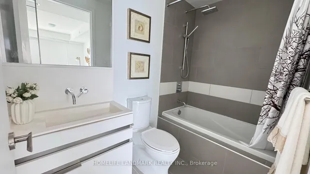 Additional image 10 of 197 Yonge St Unit 2808